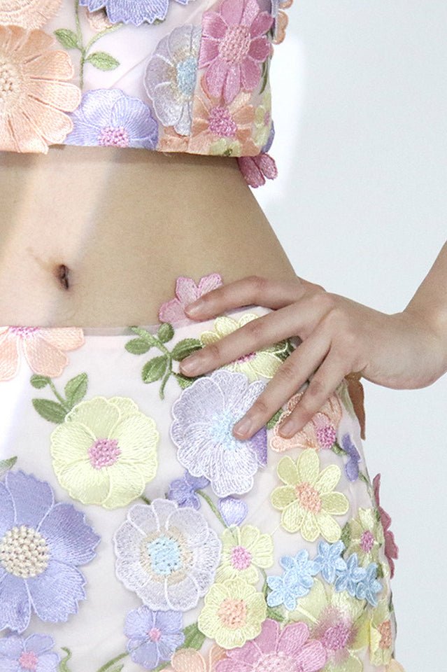 Pretty Appliques Tanks & Mini Skirts | Dress In Beauty