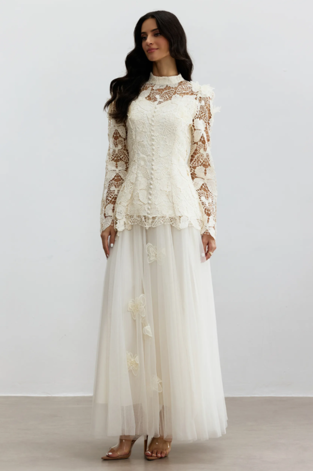 Elizabeth Butterfly Embroidered Lace Set | Dress In Beauty